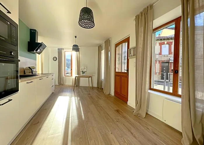 Appartement Coup De Coeur. St Etienne-Rochetaillee